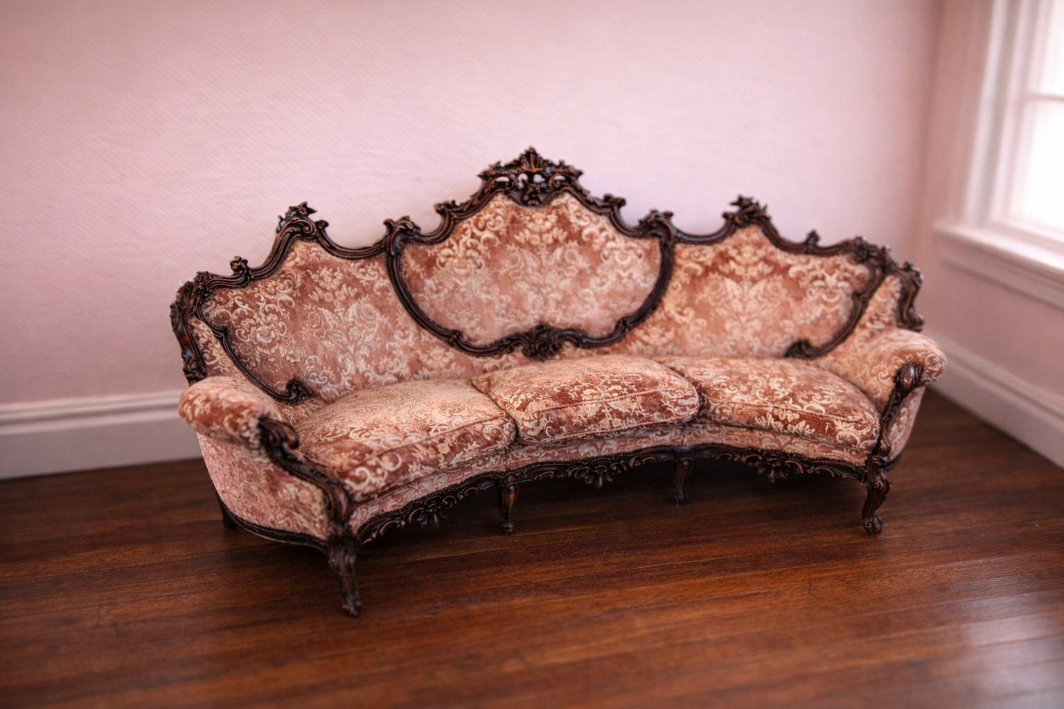 Antique Victorian Walnut Sofa