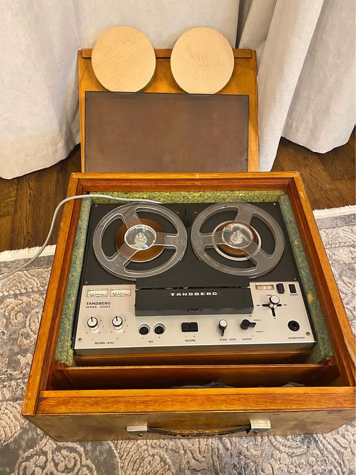 Tandberg series 3000x reel to reel recorder